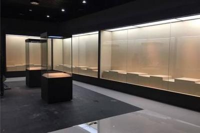 南昌博物館展柜定制 專業設計與上門安裝，守護文物璀璨光華